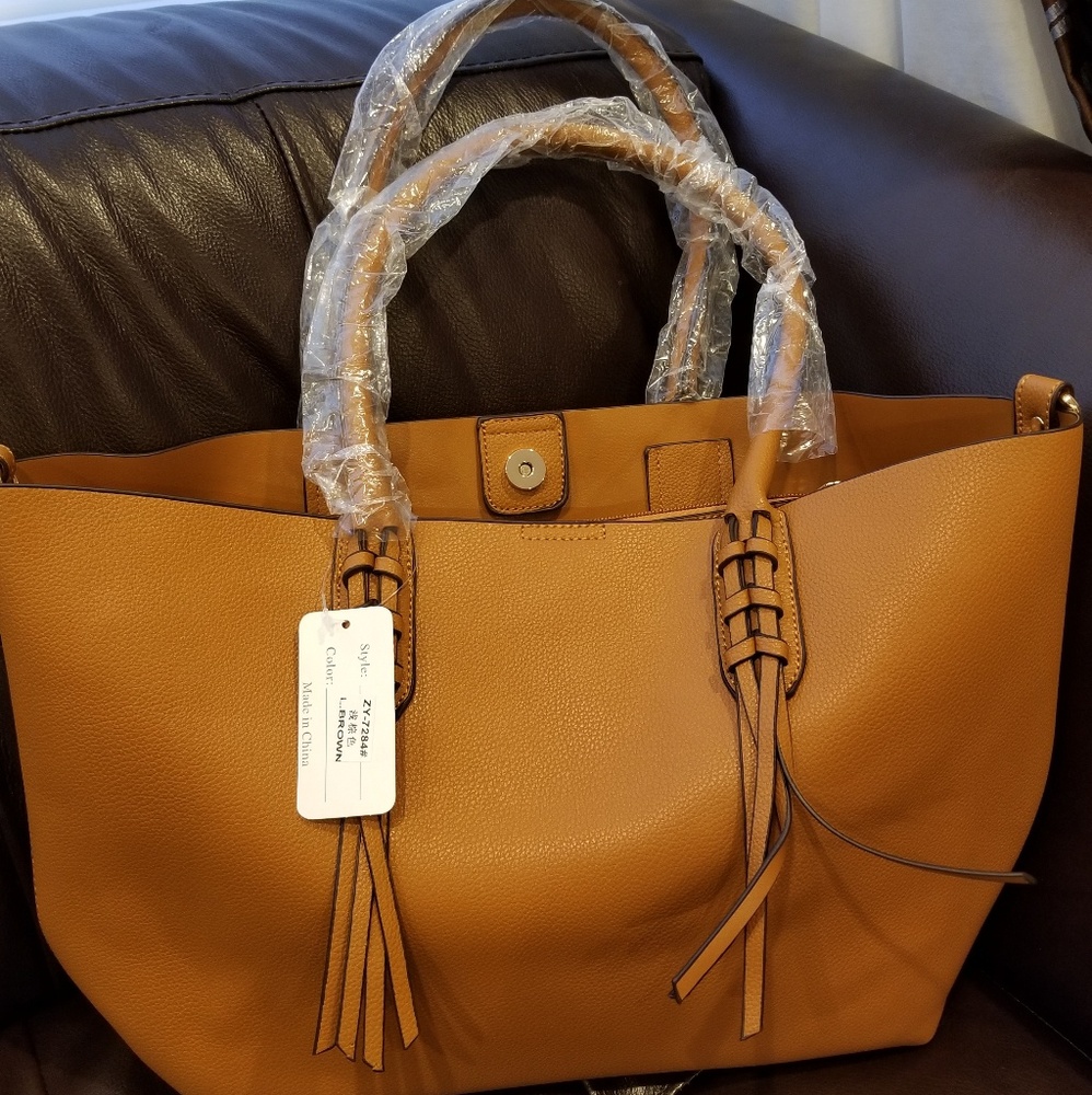 MKF Colletion Tote with Crossbody pouch